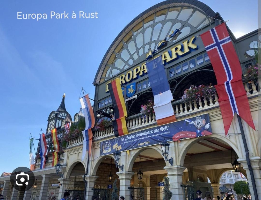 Mobil 5 Pers Proche D'europa Park E020 Campingplatz *